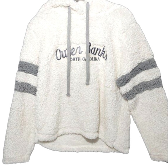 Southern Spirit Tops - Southern Spirit Outer Banks North
Carolina Fuzzy Women's Hoodie Comfy
Soft